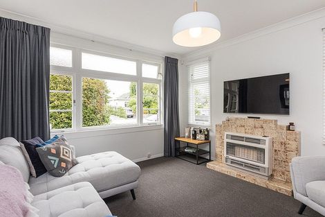 Photo of property in 35 Hardie Street, Hokowhitu, Palmerston North, 4410