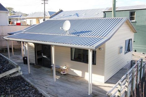 Photo of property in 1 Haig Street, Mornington, Dunedin, 9011