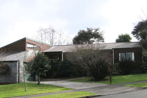 Photo of property in 58 Lansdowne Crescent, Glenview, Hamilton, 3206