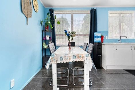 Photo of property in 2 Mcnaughton Avenue, Mangere East, Auckland, 2024