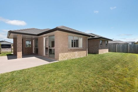 Photo of property in 12 Oka Street, Papamoa Beach, Papamoa, 3118