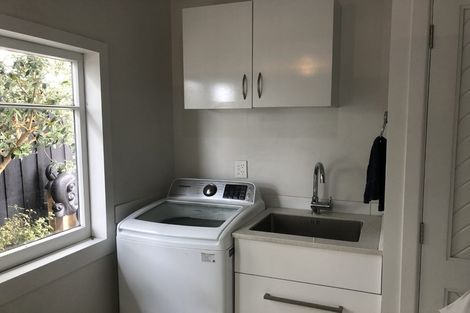 Photo of property in 21 Steele Road, Forest Lake, Hamilton, 3200