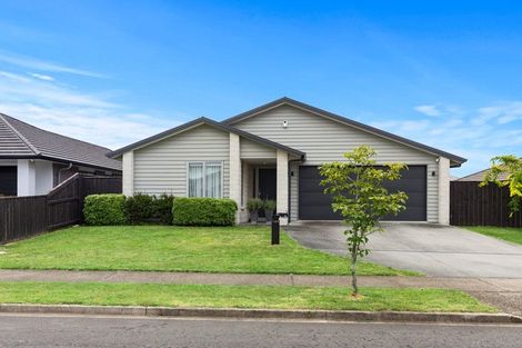 Photo of property in 128 Puhirake Crescent, Pyes Pa, Tauranga, 3112
