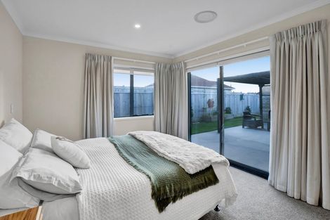Photo of property in 10a Wilton Street, Westown, New Plymouth, 4310