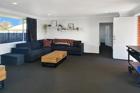 Photo of property in 12 Cicada Place, Kihikihi, Te Awamutu, 3800
