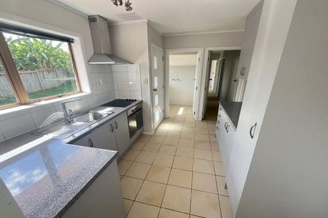 Photo of property in 12 Fairdale Avenue, Red Hill, Papakura, 2110