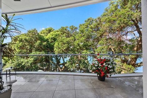 Photo of property in 1/7 The Promenade, Takapuna, Auckland, 0622