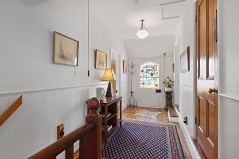 Photo of property in 16 Godley Quay, Lyttelton, 8082