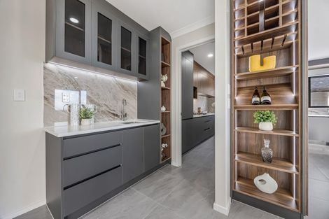 Photo of property in 6 Mill Hill Close, Flat Bush, 2019