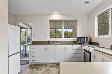 Photo of property in 116 Taupo View Road, Taupo, 3330