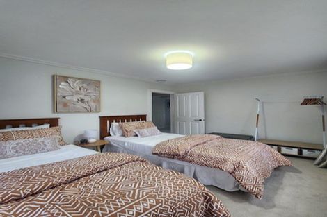 Photo of property in 15 Oriental Street, Petone, Lower Hutt, 5012