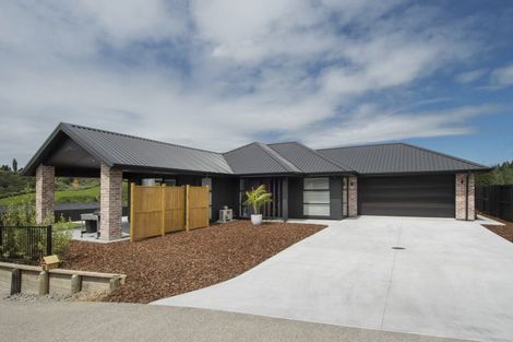 Photo of property in 26 Hayward Place, Ohauiti, Tauranga, 3112