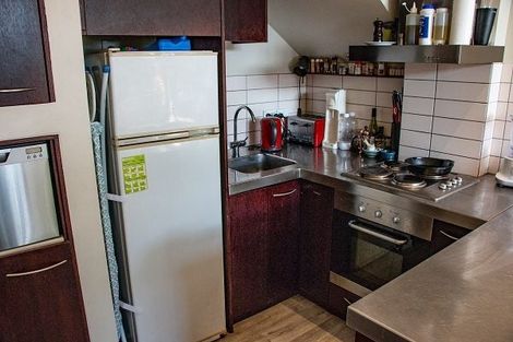 Photo of property in 59 Mortimer Terrace, Brooklyn, Wellington, 6021