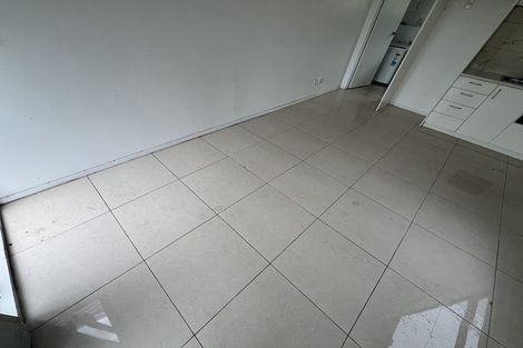 Photo of property in 22 Goodwood Drive, Goodwood Heights, Auckland, 2105