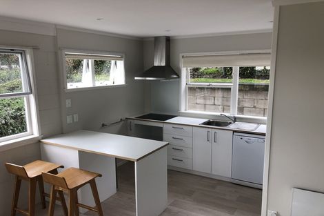 Photo of property in 92 Park Rise, Campbells Bay, Auckland, 0630