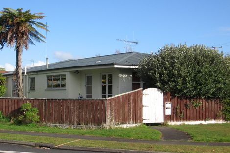 Photo of property in 2 Brocas Avenue, Hillcrest, Hamilton, 3216