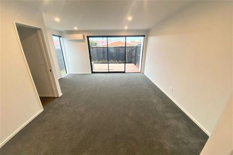 Photo of property in 17/27 New Brighton Road, Shirley, Christchurch, 8061