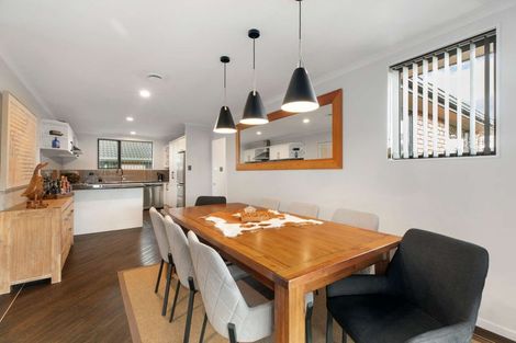 Photo of property in 52 Kaiwaka Road, Waiuku, 2123