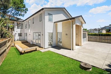 Photo of property in 29 Corricvale Way, Northcross, Auckland, 0630