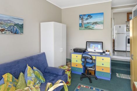 Photo of property in 2/47 Roto Street, Tahunanui, Nelson, 7011