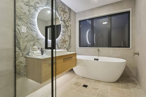 Photo of property in 3b Serrata Place, Browns Bay, Auckland, 0630