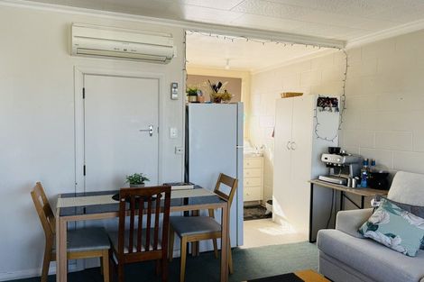 Photo of property in 105 Queens Drive, Saint Kilda, Dunedin, 9012