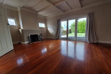 Photo of property in 19 Hazel Avenue, Mount Roskill, Auckland, 1041