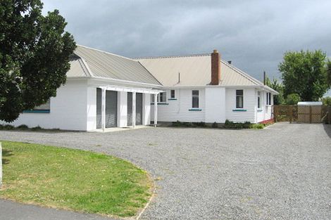 Photo of property in 32 Tuckers Road, Redwood, Christchurch, 8051