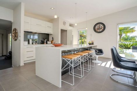 Photo of property in 10 Access Heights, Kerikeri, 0230