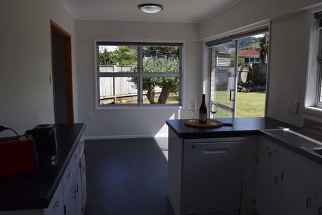 Photo of property in 6 Kotare Crescent, Maunu, Whangarei, 0110