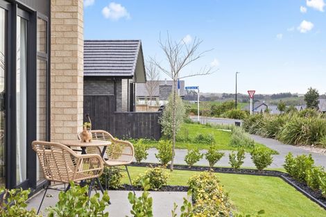 Photo of property in 2 Wesleyan Street, Paerata, 2124