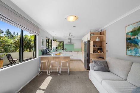 Photo of property in 15 Glenreagh Place, Torbay, Auckland, 0630