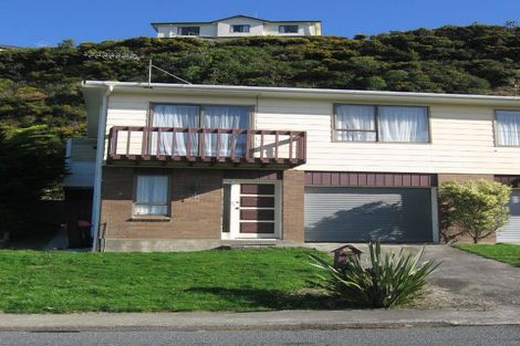 Photo of property in 27 Old Coach Road, Johnsonville, Wellington, 6037