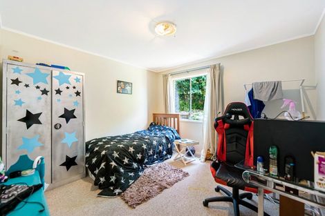 Photo of property in 15 Haseler Crescent, Howick, Auckland, 2014