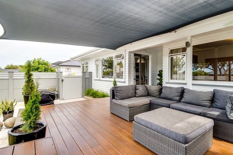 Photo of property in 152 Auckland Road, Greenmeadows, Napier, 4112