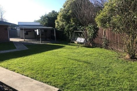 Photo of property in 13 Kipax Place, Riccarton, Christchurch, 8011