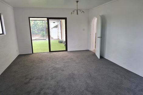 Photo of property in 17 Nukumea Common, Orewa, 0931