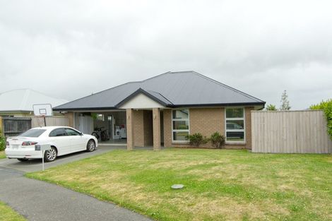 Photo of property in 15 Graycliffe Street, Halswell, Christchurch, 8025