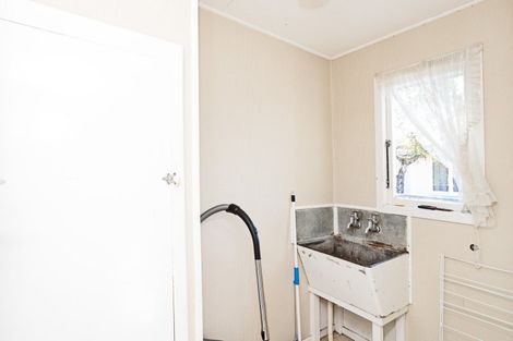 Photo of property in 220 Dome Street, Newfield, Invercargill, 9812