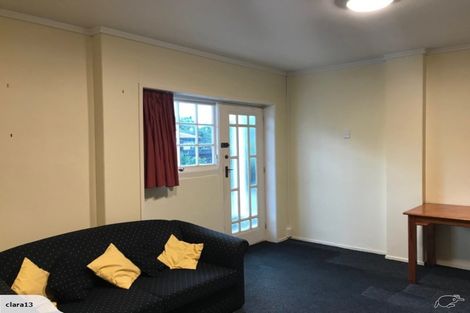 Photo of property in 2/45 Taunton Terrace, Blockhouse Bay, Auckland, 0600