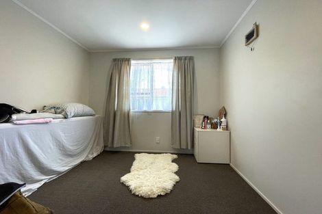 Photo of property in 394 Bucklands Beach Road, Bucklands Beach, Auckland, 2012