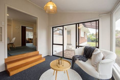 Photo of property in 2 Golden Place, Fairfield, Hamilton, 3214