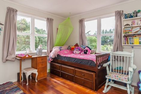 Photo of property in 30 Forest Road, Waitarere Beach, Levin, 5510