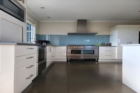 Photo of property in 479b Carrington Road, Hurworth, New Plymouth, 4371
