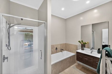 Photo of property in 17 Chaffinch Road, Hobsonville, Auckland, 0616