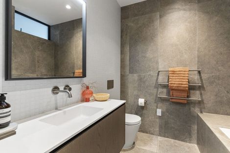 Photo of property in 73 West End Road, Westmere, Auckland, 1022