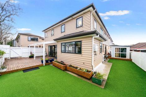Photo of property in 1 Papahou Lane, Papatoetoe, Auckland, 2025