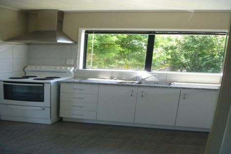 Photo of property in 1/8 Senecio Place, Weymouth, Auckland, 2103