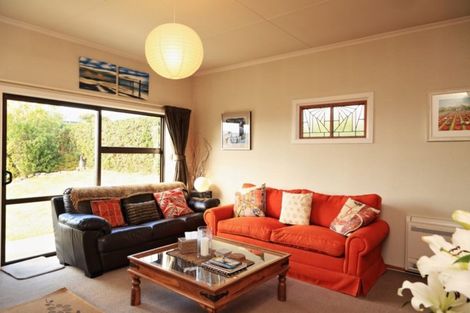 Photo of property in 2 Koromiko Street, Kaka Point, Balclutha, 9271