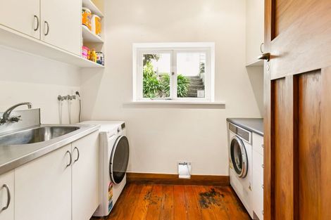 Photo of property in 6 Kio Road, Hataitai, Wellington, 6021